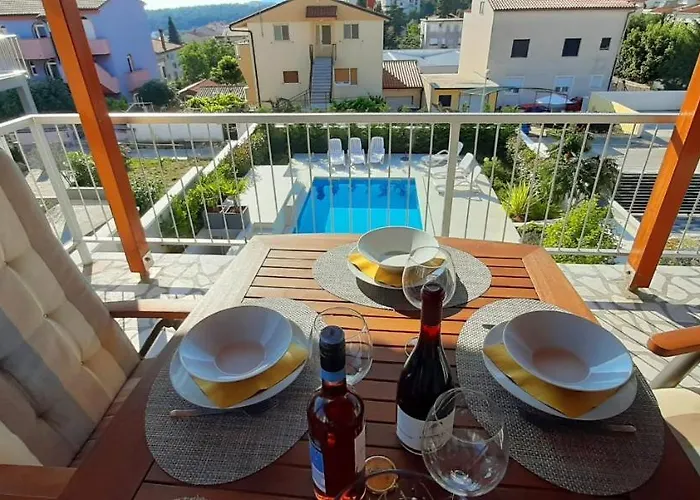 Apartamento With Heated Pool, Regina