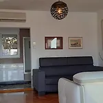 Apartament With Heated Pool, Regina *