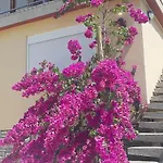 Apartament With Heated Pool, Regina *